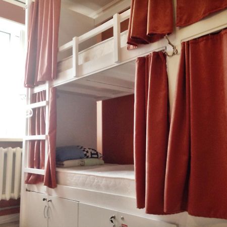 Hostel Infiniti Αστάνα Εξωτερικό φωτογραφία