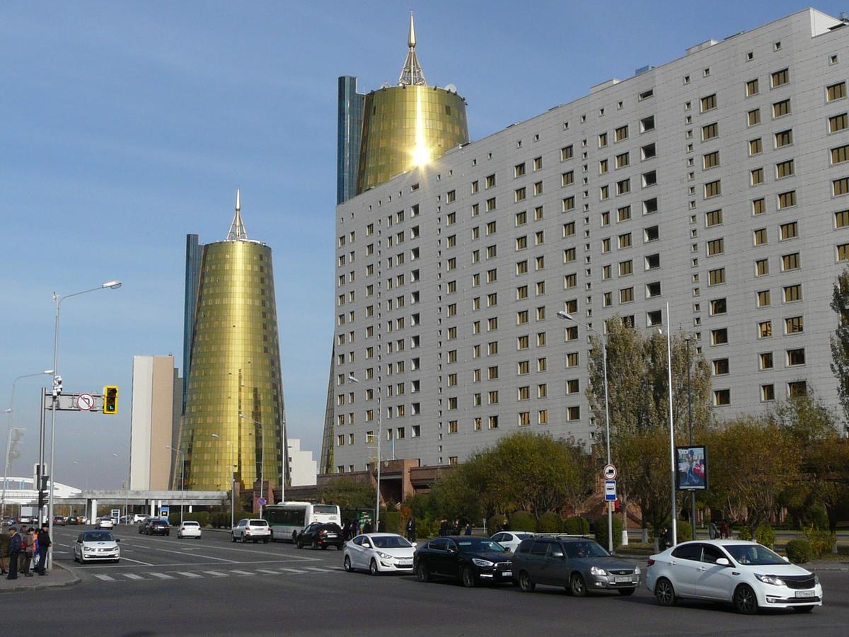 Hostel Infiniti Αστάνα Εξωτερικό φωτογραφία